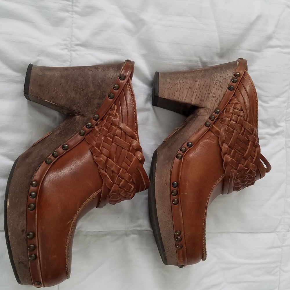 Frye Clogs - Picture 3 of 3
